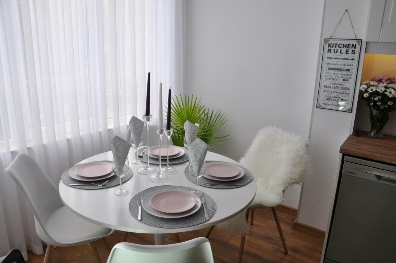 Lux Apartment Пазарджик Екстериор снимка