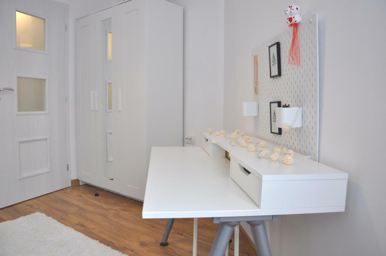Lux Apartment Пазарджик Екстериор снимка
